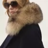 Abrigo corto de lana con doble botonadura y corte cuadrado Abrigo corto de lana con doble botonadura y corte cuadrado