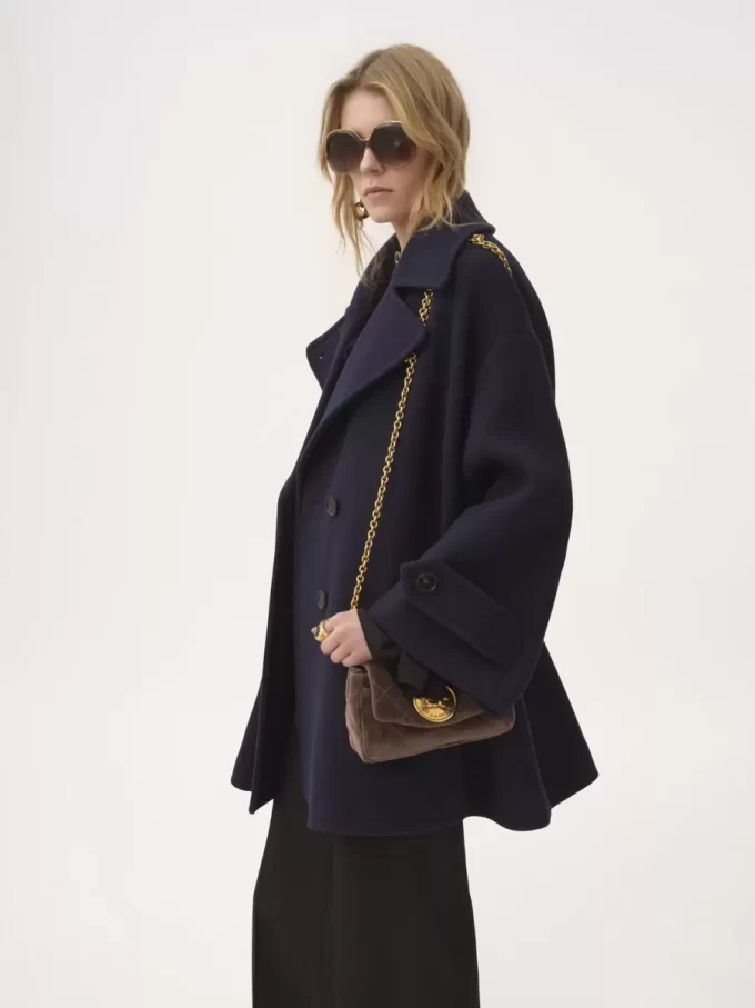 Abrigo cruzado oversize de lana Abrigo cruzado oversize de lana