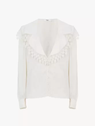 Blusa de cuello largo en jacquard de seda y encaje Blusa de cuello largo en jacquard de seda y encaje