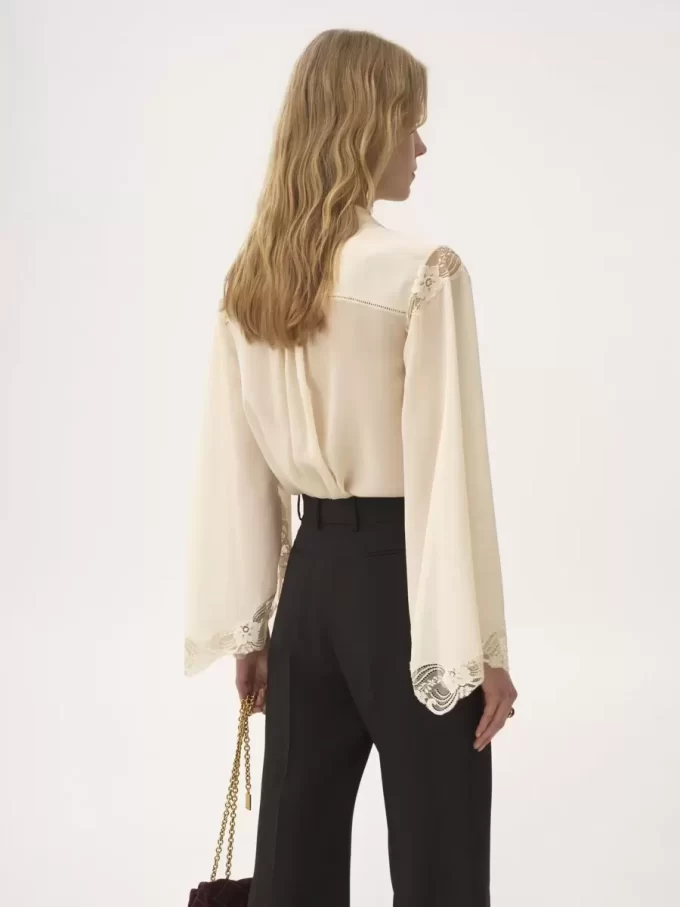 Blusa fluida de georgette de seda y encaje Blusa fluida de georgette de seda y encaje