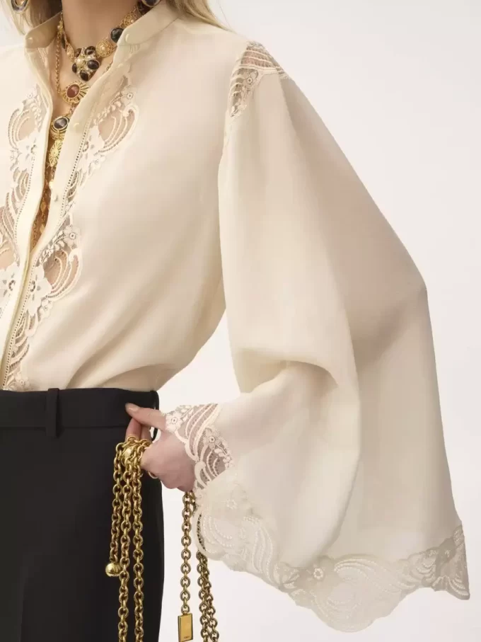 Blusa fluida de georgette de seda y encaje Blusa fluida de georgette de seda y encaje