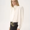Blusa fruncida con lazo en crepé de China y encaje Blusa fruncida con lazo en crepé de China y encaje