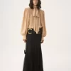 Blusa lavallière fruncida de gran tamaño en crepé de China Blusa lavallière fruncida de gran tamaño en crepé de China