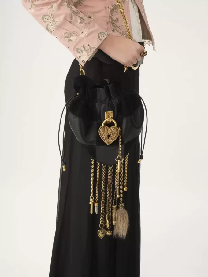 Bolso bandolera Château Treasures en piel granulada y ante Bolso bandolera Château Treasures en piel granulada y ante