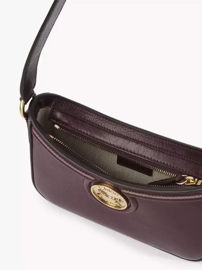 Bolso de hombro Horse Medal en piel granulada Bolso de hombro Horse Medal en piel granulada