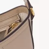 Bolso de hombro Horse Medal en piel granulada Bolso de hombro Horse Medal en piel granulada