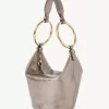 Bolso de mano pequeño tipo pulsera en piel metalizada Bolso de mano pequeño tipo pulsera en piel metalizada