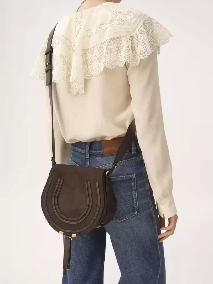 Bolso de sillín Marcie en piel de ante Bolso de sillín Marcie en piel de ante