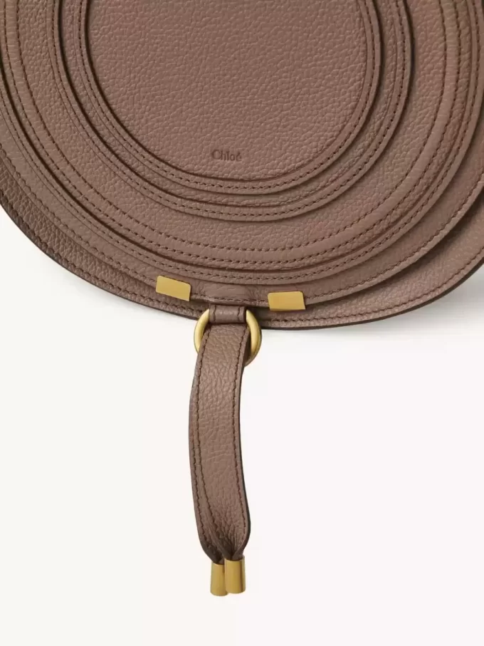 Bolso de sillín Marcie en piel granulada Bolso de sillín Marcie en piel granulada