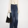 Bolso hobo pequeño Marcie en piel efecto cocodrilo Bolso hobo pequeño Marcie en piel efecto cocodrilo