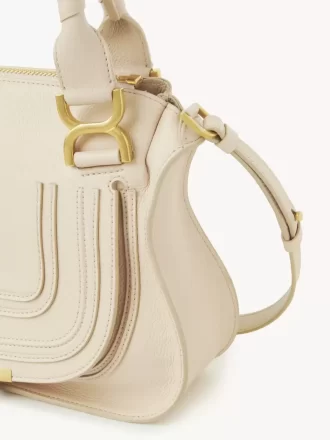 Bolso pequeño Marcie en piel granulada Bolso pequeño Marcie en piel granulada