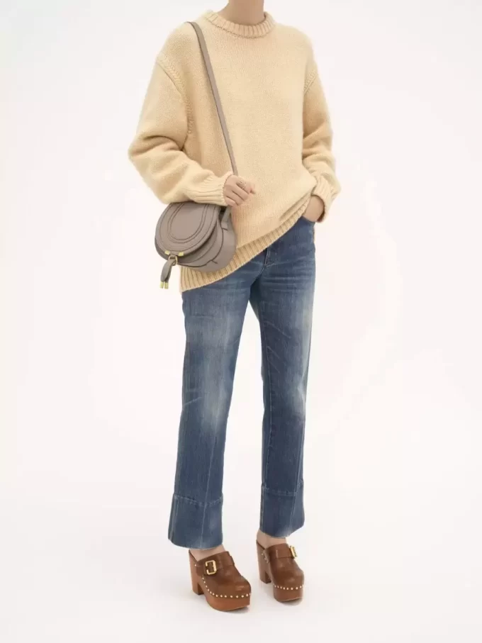 Bolso pequeño Marcie Saddle en piel granulada Bolso pequeño Marcie Saddle en piel granulada