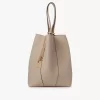Bolso tote Chloé Spin de piel granulada Bolso tote Chloé Spin de piel granulada