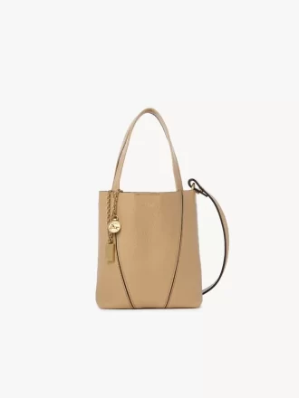 Bolso tote pequeño Chloé Spin de piel granulada Bolso tote pequeño Chloé Spin de piel granulada