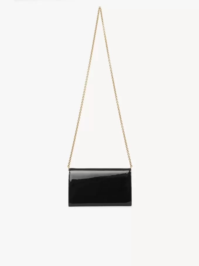 Cartera con solapa y cadena Chloé Iconic en charol Cartera con solapa y cadena Chloé Iconic en charol