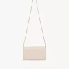 Cartera con solapa y cadena Chloé Iconic en piel brillante Cartera con solapa y cadena Chloé Iconic en piel brillante