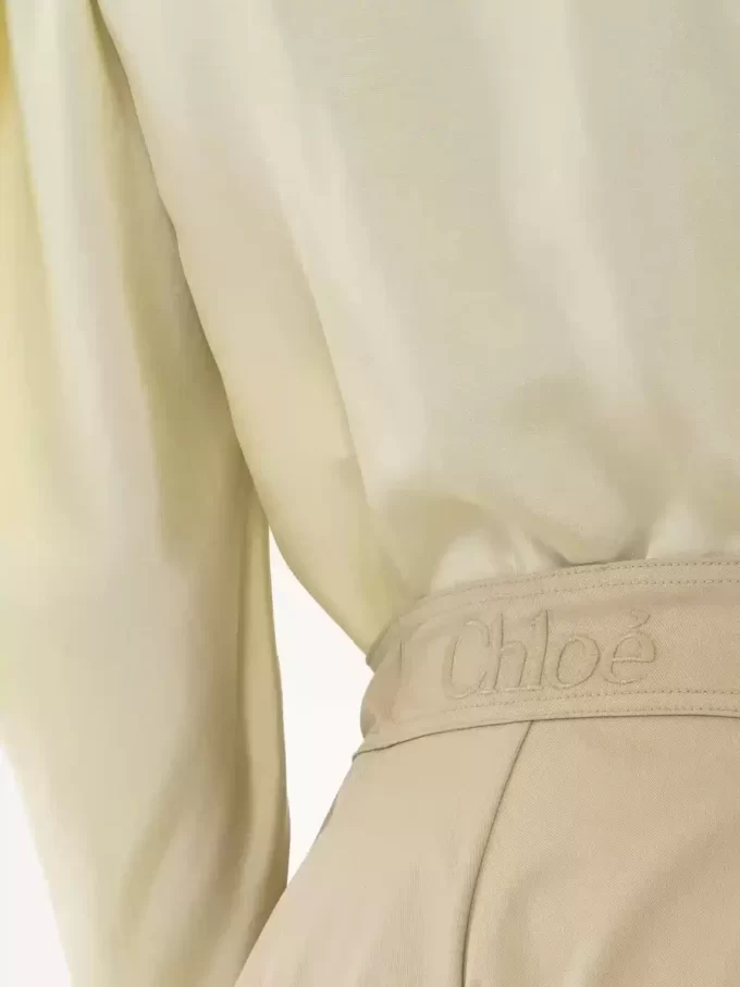 Mini shorts globo en gabardina de algodón Mini shorts globo en gabardina de algodón