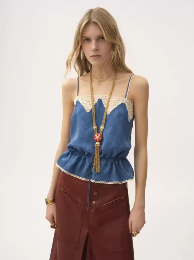 Top camisola con cordón en jacquard de seda y encaje Top camisola con cordón en jacquard de seda y encaje